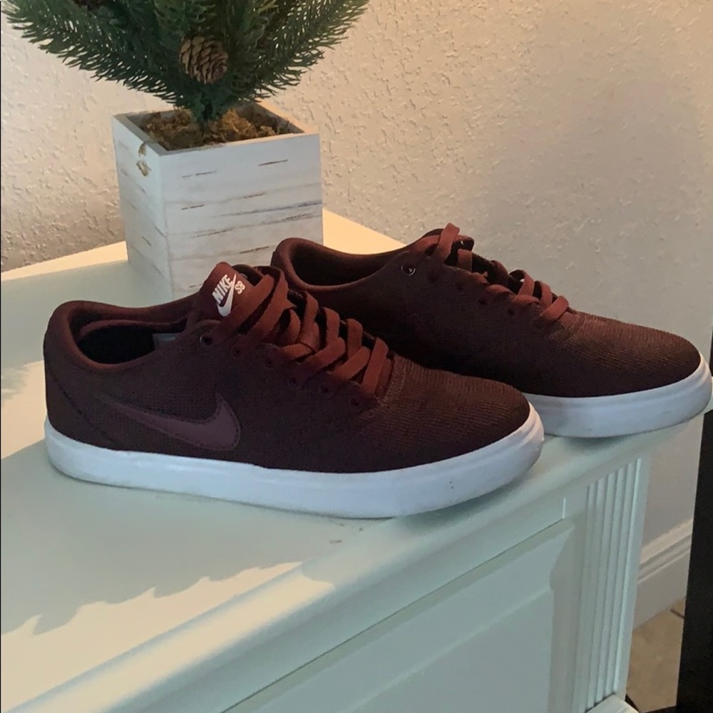 Nike shoes